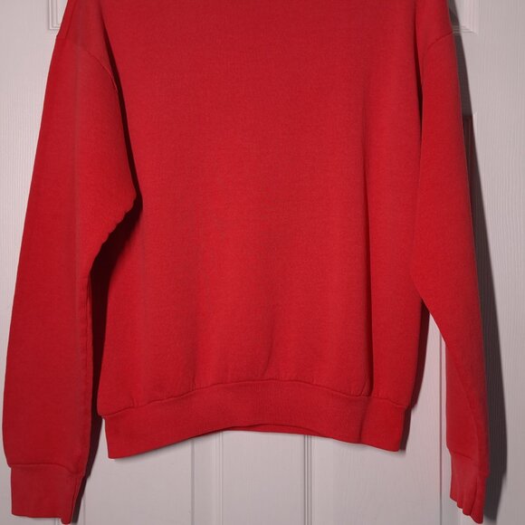 VINTAGE Mickey & Co Cheering Mickey USED Sweatshirt (DISTRESSED, S, Embroidered) - Picture 8 of 10